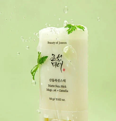 [Beauty of Joseon] Matte Sun Stick : Mugwort + Camelia SPF50+ [18g] - 